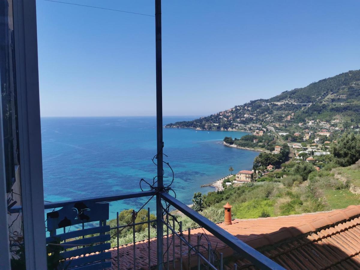 Romantic Casa Lorenzina Affittacamere Ventimiglia Eksteriør bilde