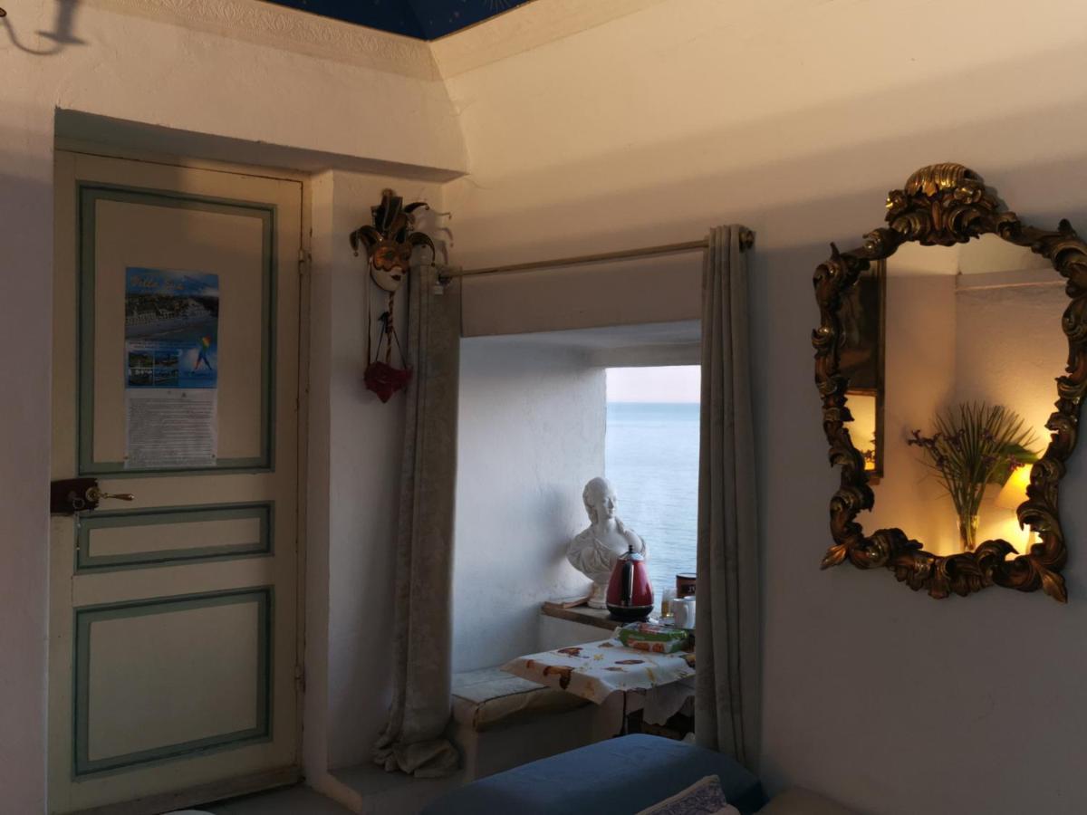 Romantic Casa Lorenzina Affittacamere Ventimiglia Eksteriør bilde
