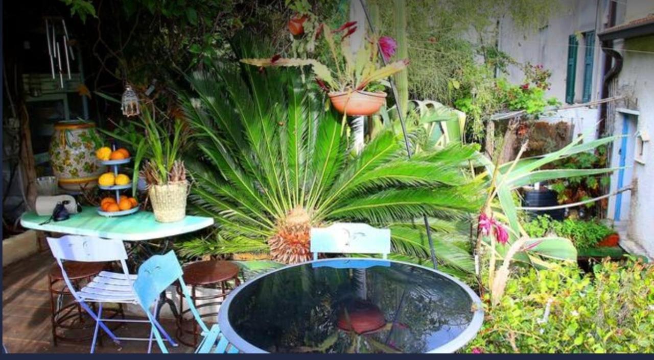Romantic Casa Lorenzina Affittacamere Ventimiglia Eksteriør bilde