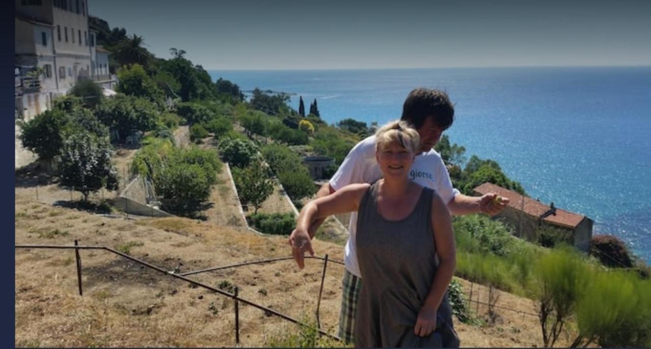 Romantic Casa Lorenzina Affittacamere Ventimiglia Eksteriør bilde