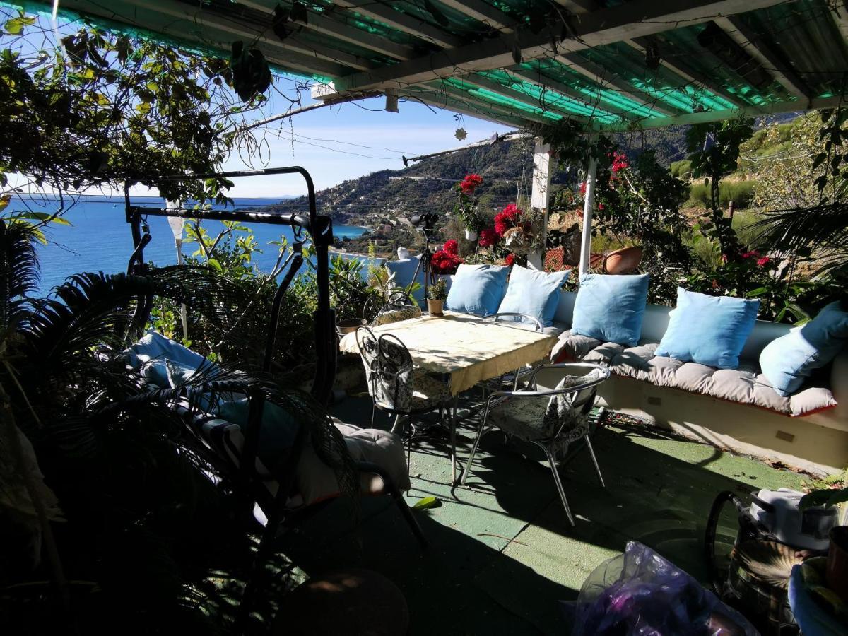 Romantic Casa Lorenzina Affittacamere Ventimiglia Eksteriør bilde